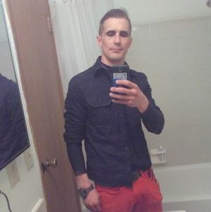 Meet your Posher, Brett